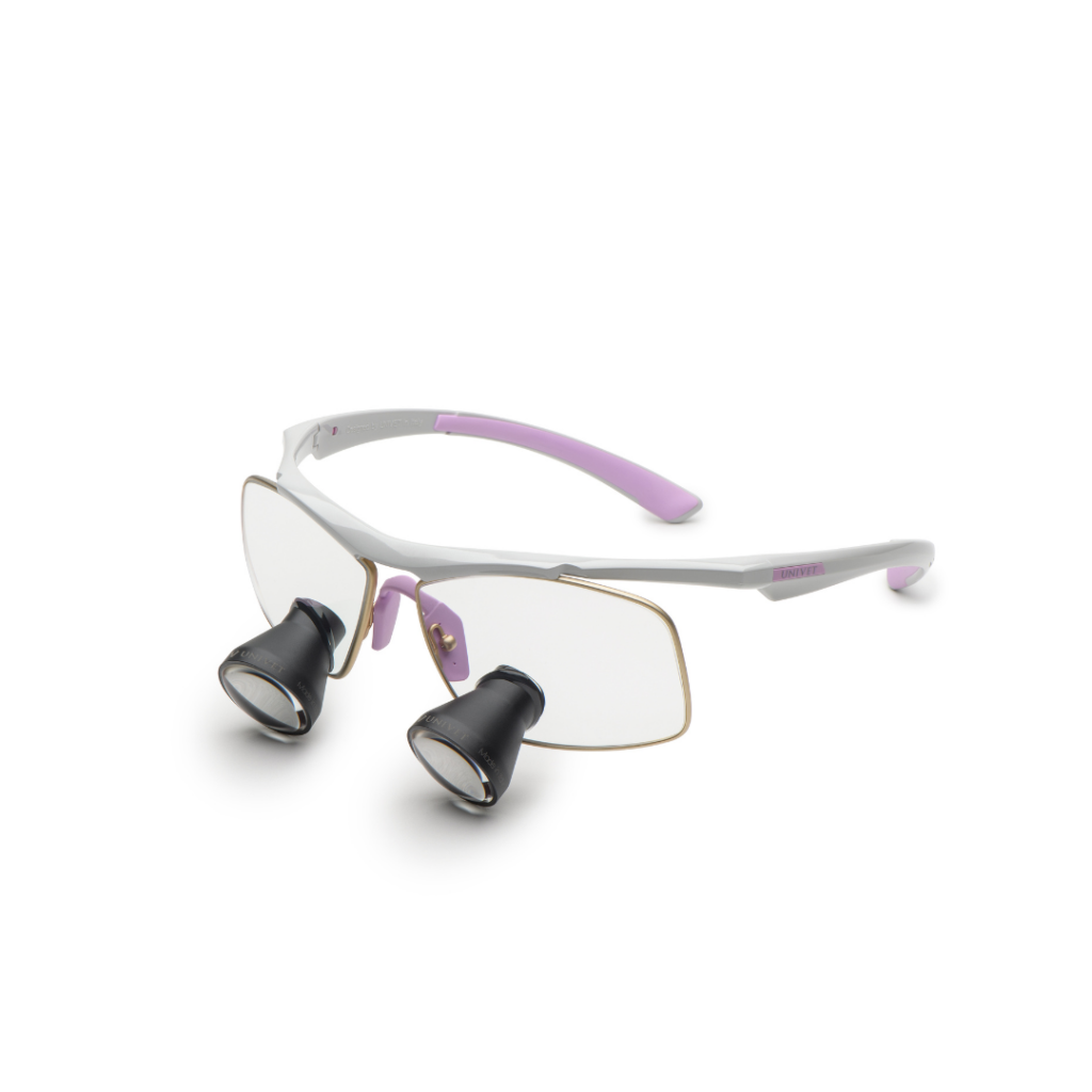 Lupe Univet Techne White/Wisteria